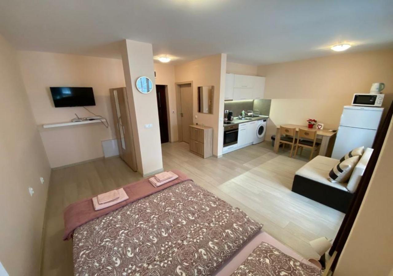 -the Mall Apartemen Sofia