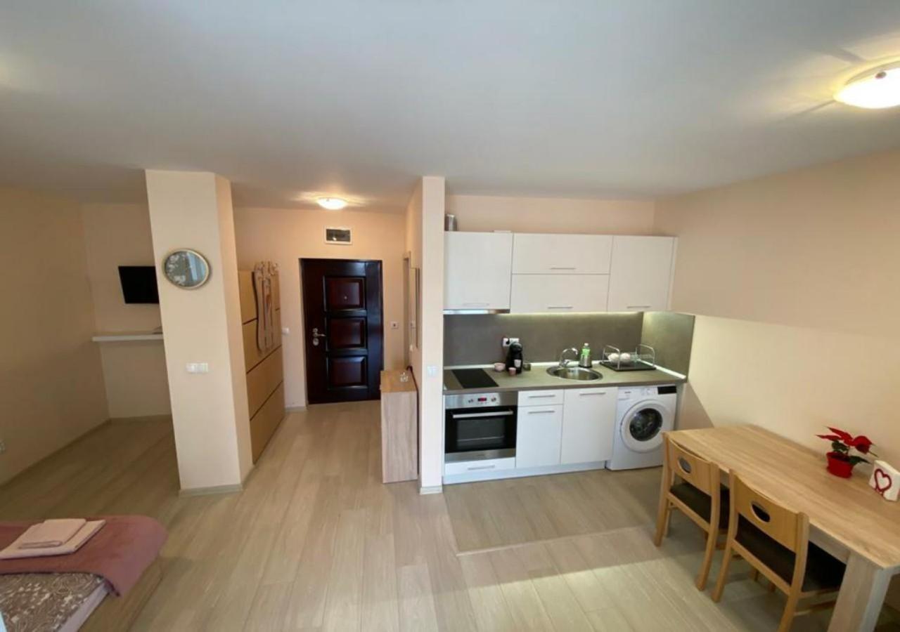 -the Mall Apartemen